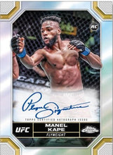Load image into Gallery viewer, MONDAY - 2024 Topps Chrome UFC Hobby/Delight 2-Box Break - Random Division #8 - Live 5/20/24
